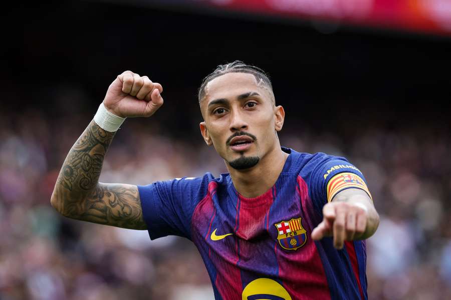 Raphinha celebra il gol sul Siviglia nella Liga spagnola Raphinha celebra il gol sul Siviglia nella Liga spagnola