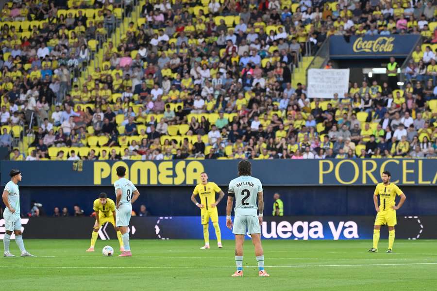 Jogadores protestam a propósito do jogo que iria ser disputado em Miami