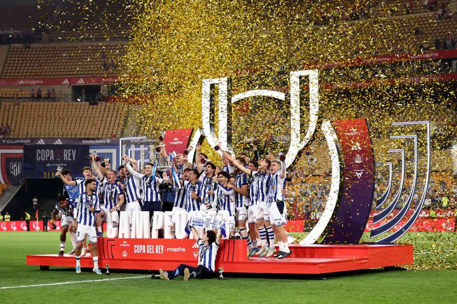 Sociedad celebrate their triumph