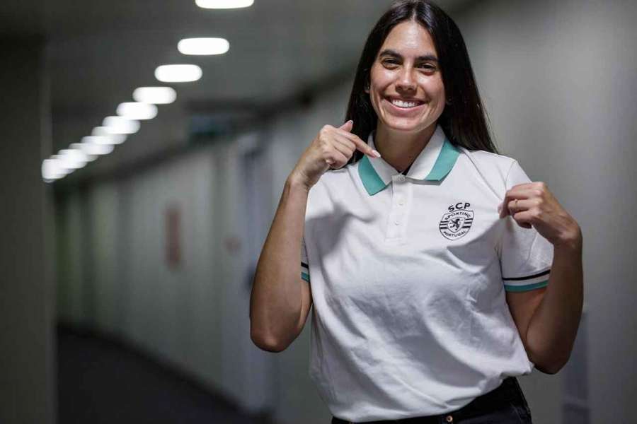Jéssica Carriel vai para a segunda época no Sporting