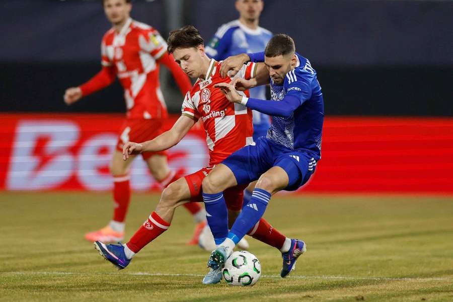 Podaří se Sigmě překvapit bundesligový tým?