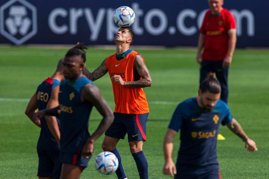 João Cancelo, Rafael Leão e Rúben Neves estiveram presentes na sessão