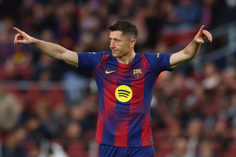 Barcelona's Robert Lewandowski celebrates scoring against Villarreal