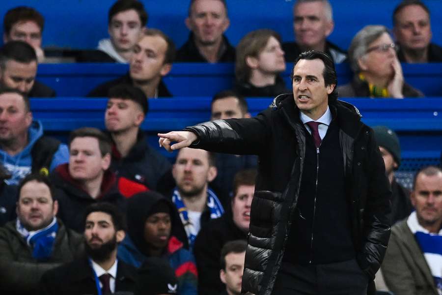 Aston Villa coach Unai Emery