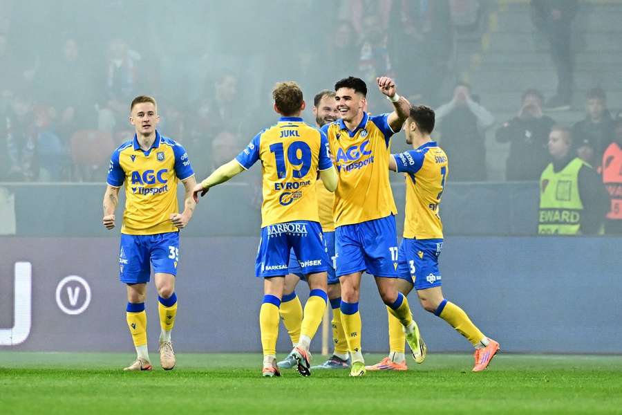 Teplice v nastavení urvaly v Plzni bod za remízu 2:2.