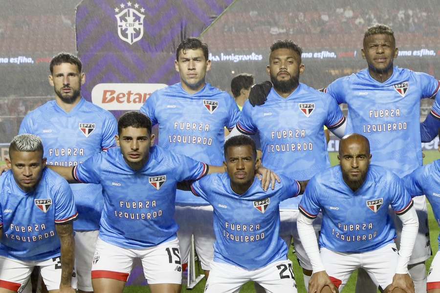 Jogadores do São Paulo pediram força para o uruguaio em partida do Brasileirão