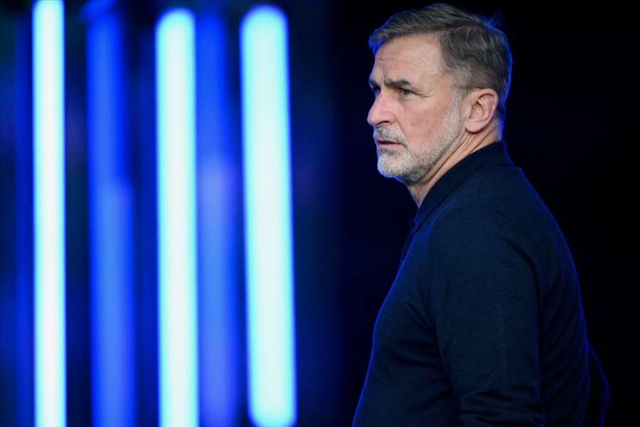 Die Gründe für Stefan Kuntz' Vertragsauflösung beim HSV bleiben weiter ein großes Thema. Die Gründe für Stefan Kuntz' Vertragsauflösung beim HSV bleiben weiter ein großes Thema.