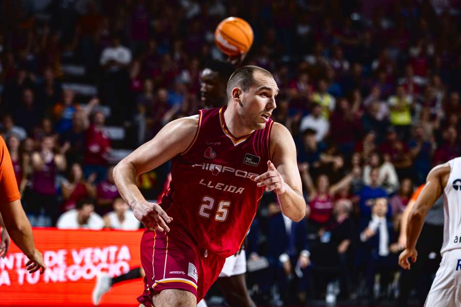 Cameron Krutwig no seguirá en el Ilerna Lleida