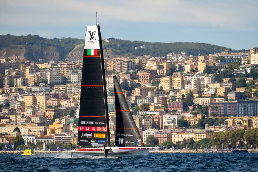 Luna Rossa Luna Rossa