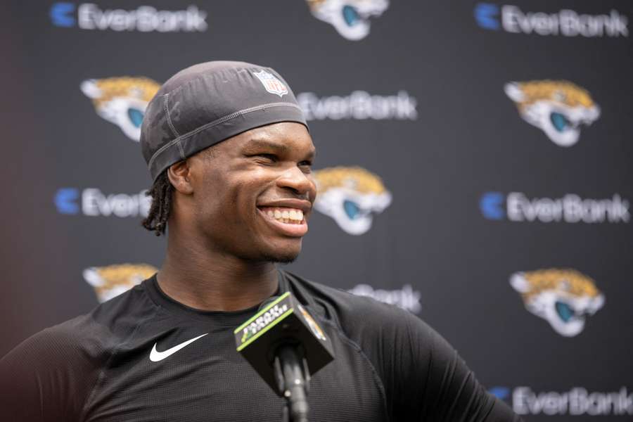 Jacksonville Jaguars rookie Travis Hunter smiling while talking to media (2025)