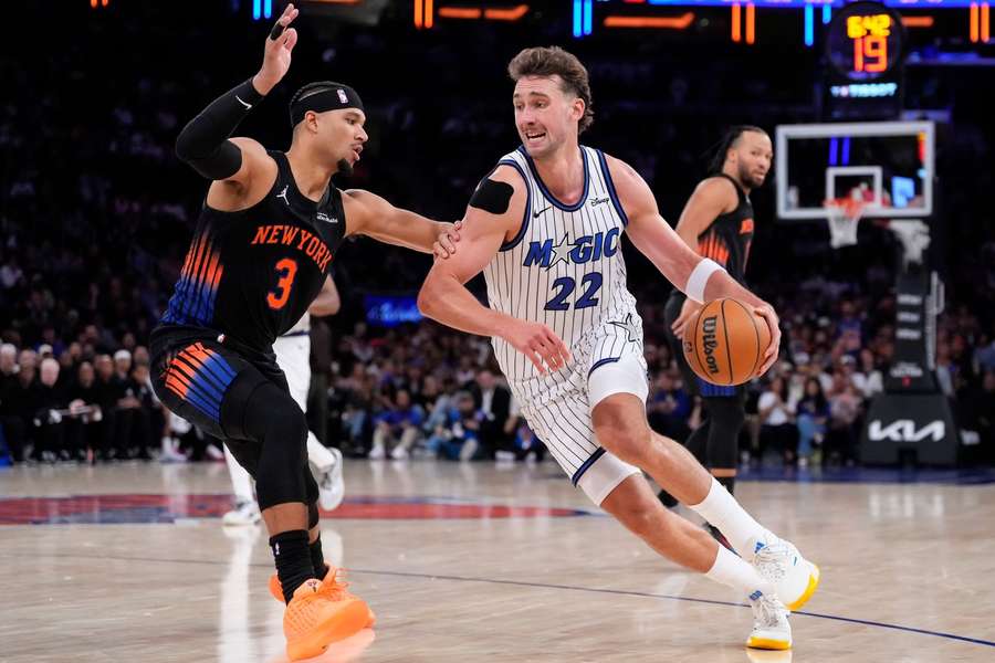 Franz Wagner (rechts) im Drive gegen New Yorks Josh Hart. Franz Wagner (rechts) im Drive gegen New Yorks Josh Hart.
