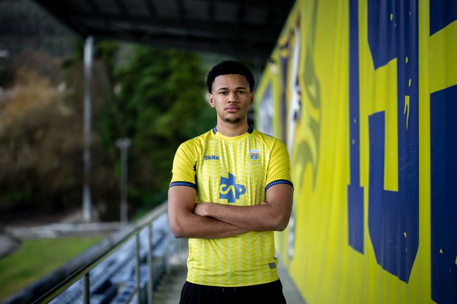 Mayulu já vestiu a camisola dos lobos