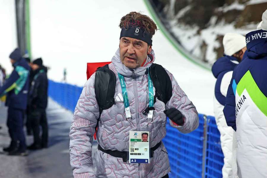 DSV-Sportdirektor Hüttel mit deutlicher Kritik nach dem Abbruch