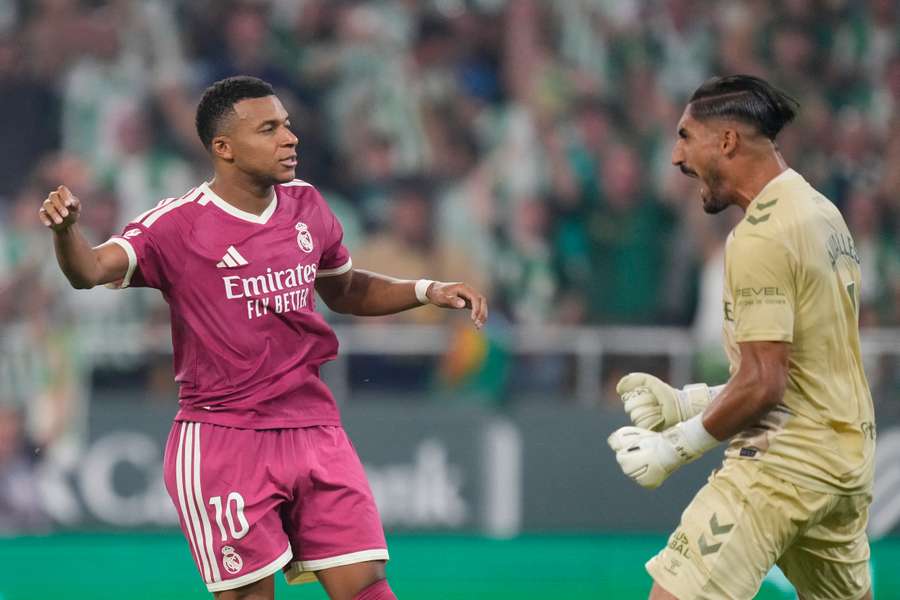 Dónde ver el Real Madrid - Inter de Milán en TV y online; onces y previa (LaLiga) Dónde ver el Real Madrid - Inter de Milán en TV y online; onces y previa (LaLiga)
