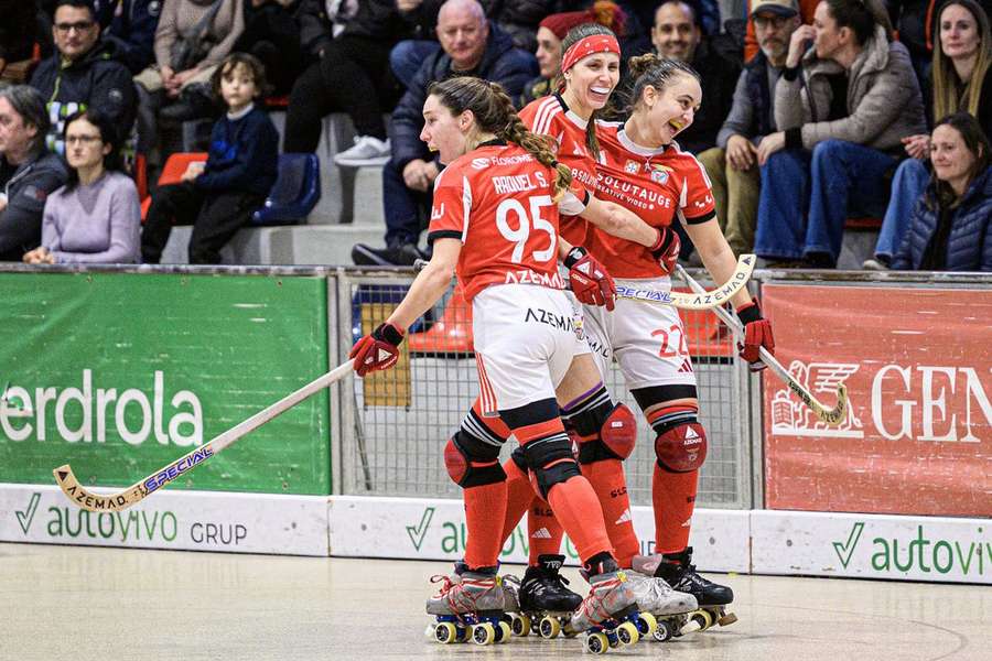 A festa das jogadoras do Benfica