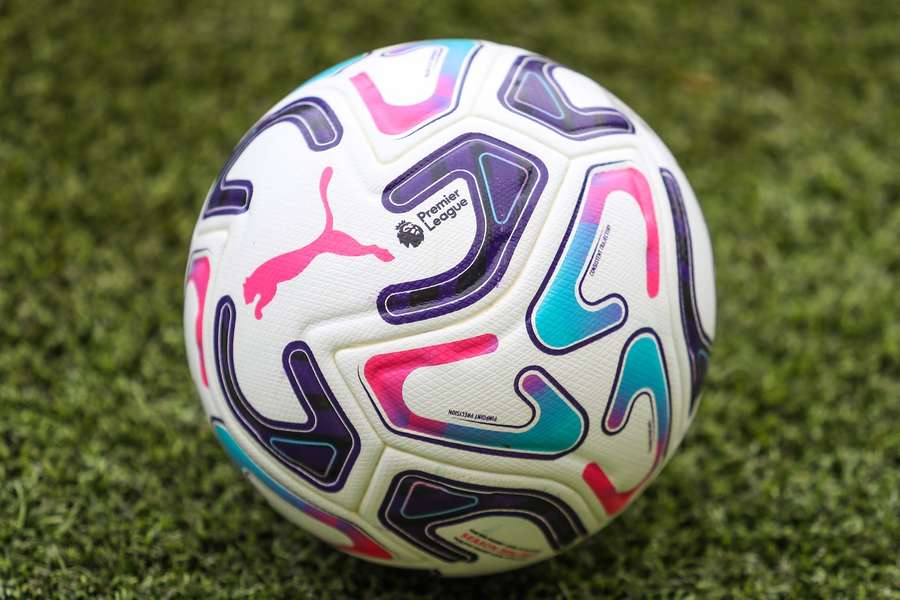 Puma Stellar Nitro Ultimate Premier League match ball
