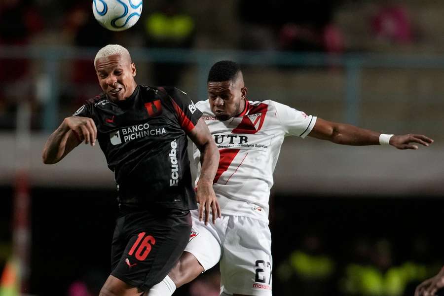 Deyverson em Always Ready x LDU