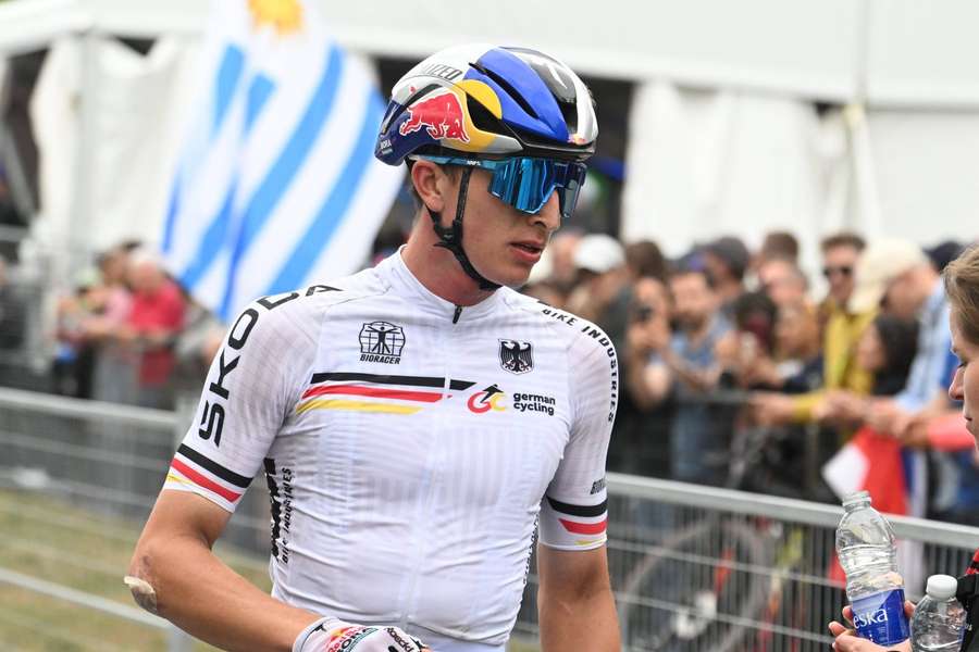 Florian Lipowitz konnte bei der Rad-WM nicht in den Kampf um die Medaillen eingreifen. Florian Lipowitz konnte bei der Rad-WM nicht in den Kampf um die Medaillen eingreifen.