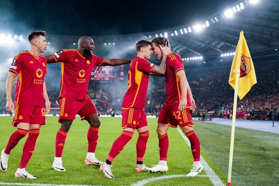 Edoardo Bove celebrates his opener for Roma