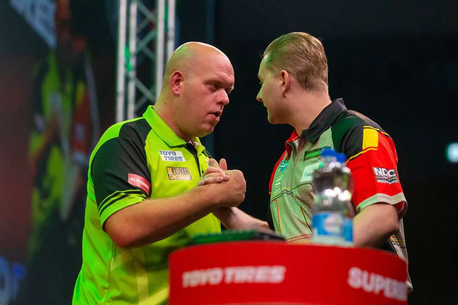 Im Finale 2023 traf Michael van Gerwen auf Dimitri Van den Bergh.