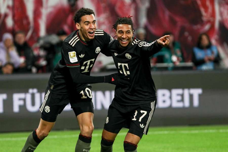 Piłkarski weekend w Europie – mecz na szczycie w Anglii, Bayern może świętować tytuł