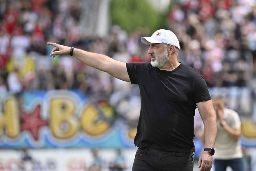 Trenér Slavie Jindřich Trpišovský.