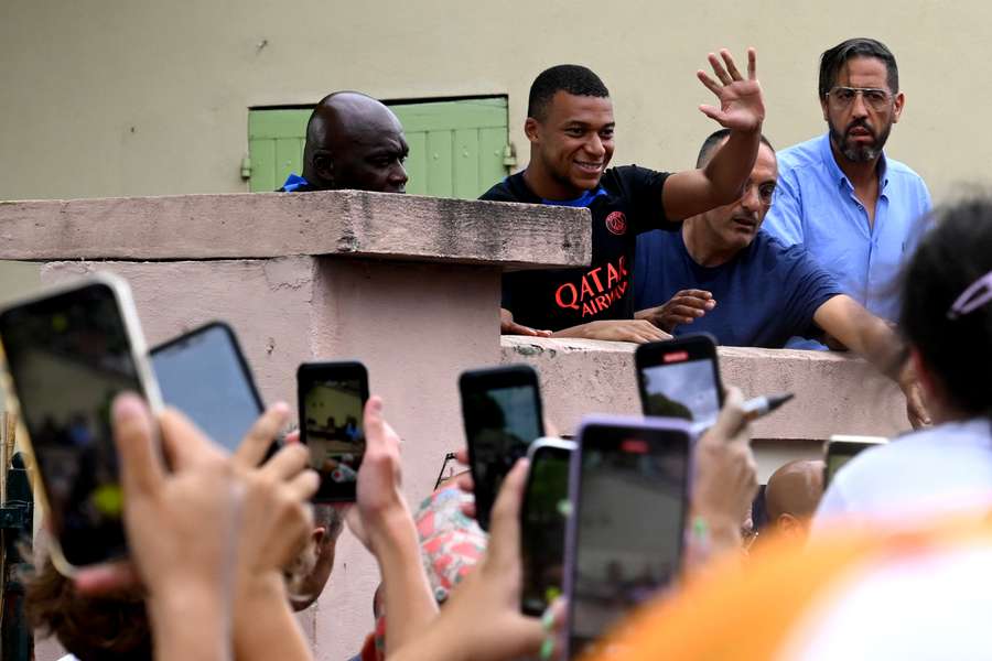 Mbappé lors de ses vacances le 13 juillet.