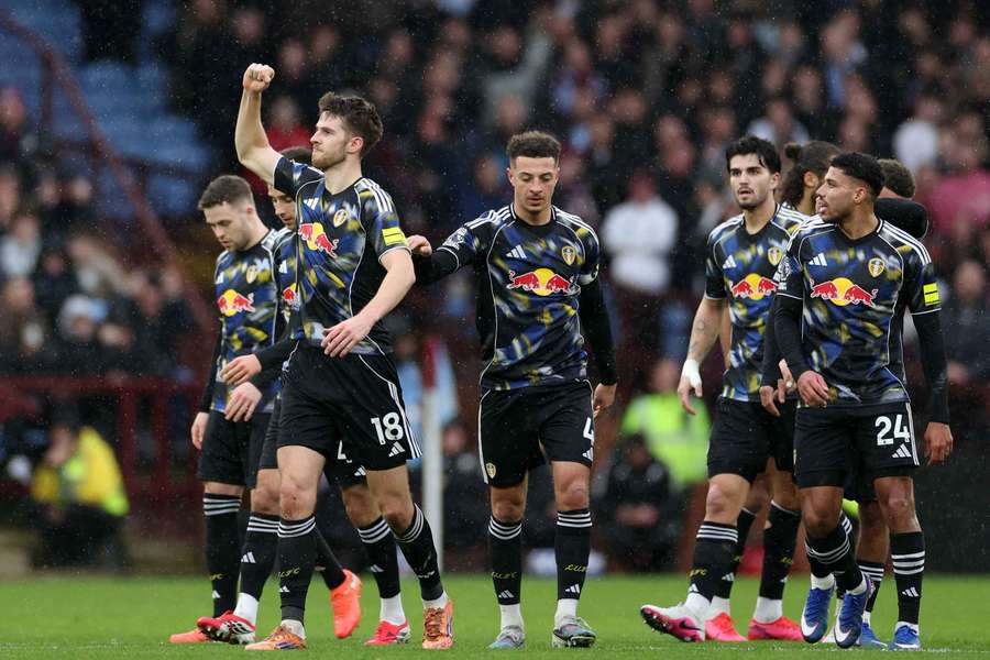 Farke: My Leeds warriors deserved Aston Villa draw
