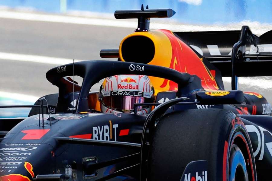 Verstappen won in Japan from pole position last year