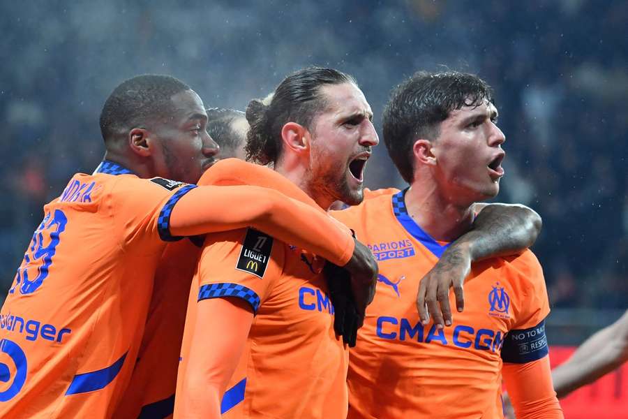 Rabiot celebra el primer gol del Marsella