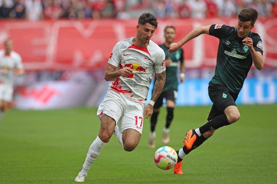 Matchwinner Dominik Szoboszlai am Ball für Leipzig