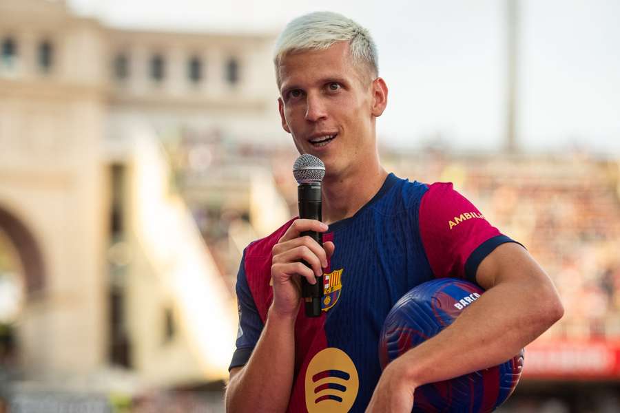 Dani Olmo apresentado no Barcelona