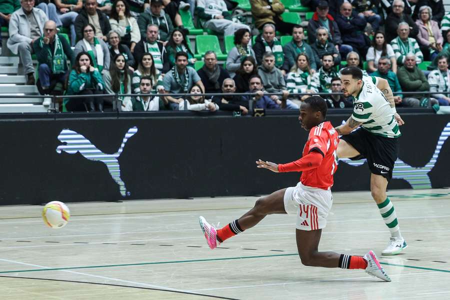 Incidentes pré-dérbi motivaram pedido da FPF Incidentes pré-dérbi motivaram pedido da FPF