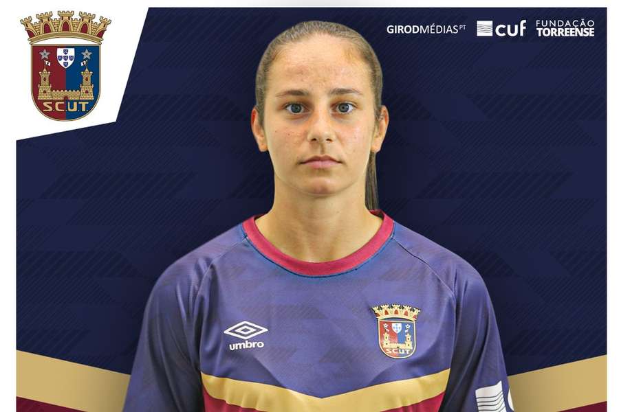 Gabi Gonçalves com as cores do Torreense