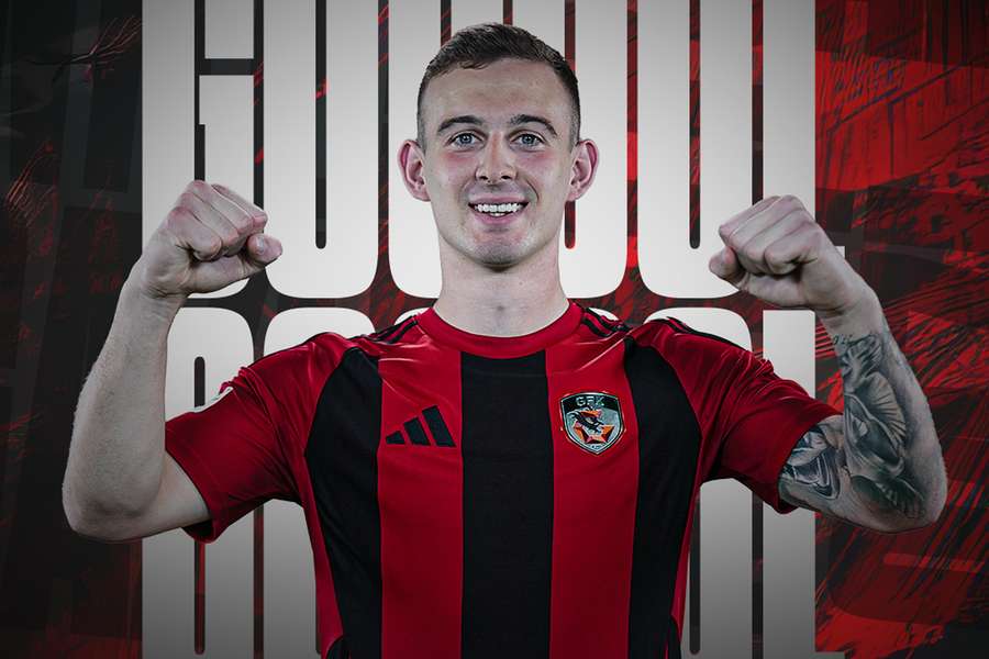 Kacper Kozłowski w gazie! Polak wraca na boisko i od razu strzela kolejnego gola