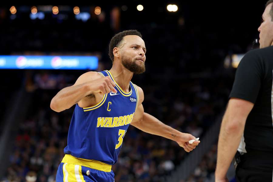 Curry, determinante para los Warriors.
