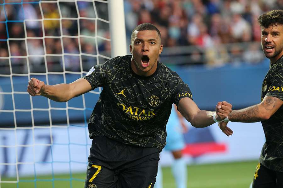 Mbappé mostrou oportunismo para abrir o placar