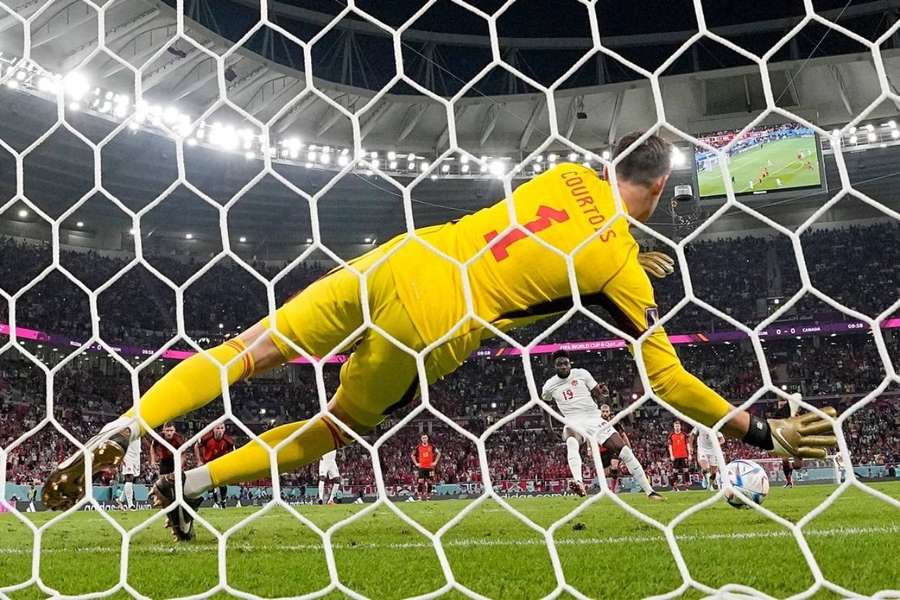 Belgie zabojuje v gólově chudé skupině o osmifinále s Marokem, Japonci vyzvou Kostariku