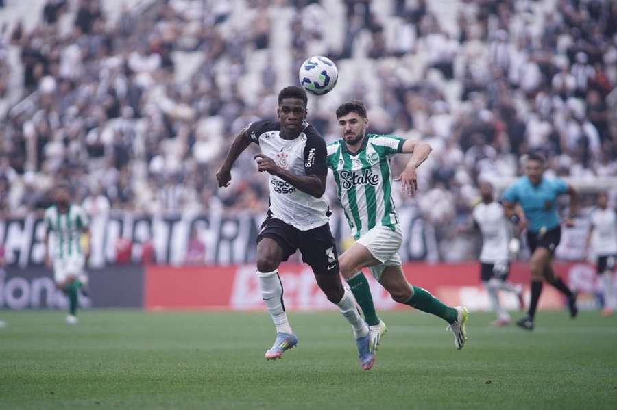 Foi jogo para cumprir tabela na Neo Química Arena Foi jogo para cumprir tabela na Neo Química Arena