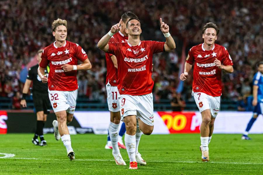 Pierwszy gol Rodado w Ekstraklasie i kolejny gol Sancheza zapewniają zwycięstwo Wiśle Kraków Pierwszy gol Rodado w Ekstraklasie i kolejny gol Sancheza zapewniają zwycięstwo Wiśle Kraków