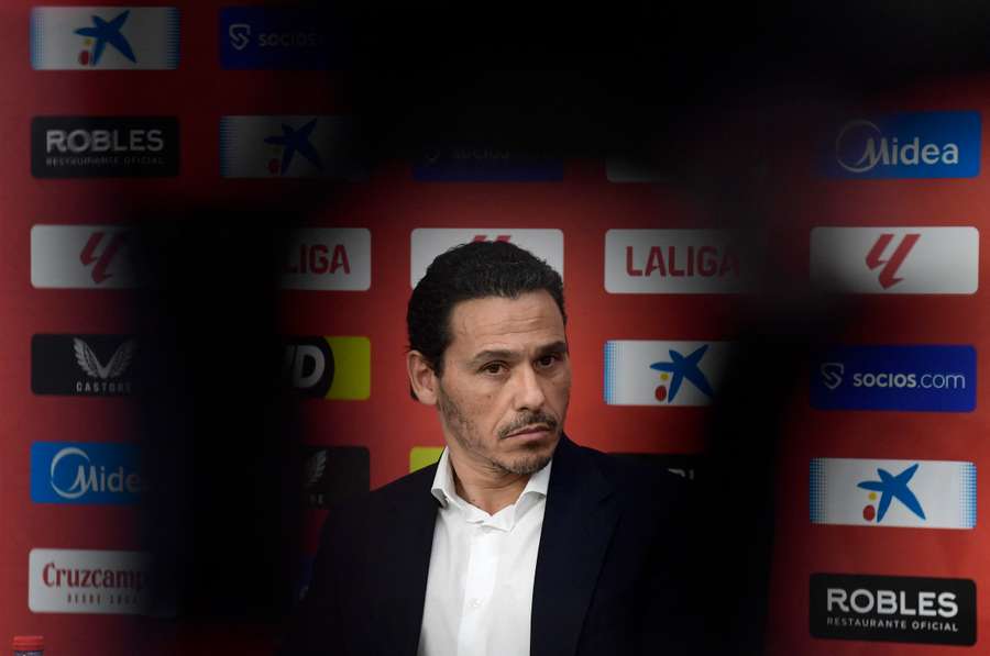 Del Nido Carrasco atiende a los medios en rueda de prensa