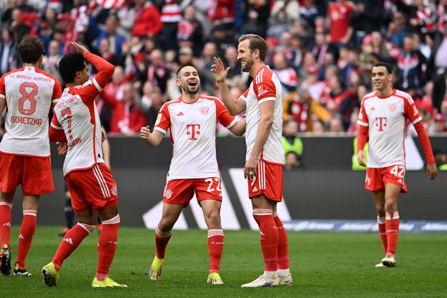 Kane viveu uma tarde mágica na Allianz Arena