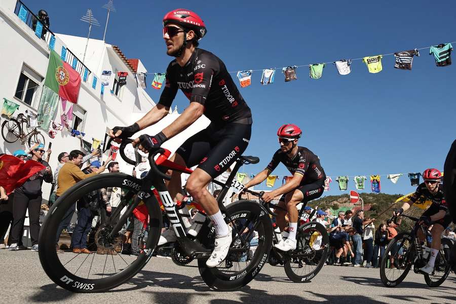 Alaphilippe em ação no Algarve