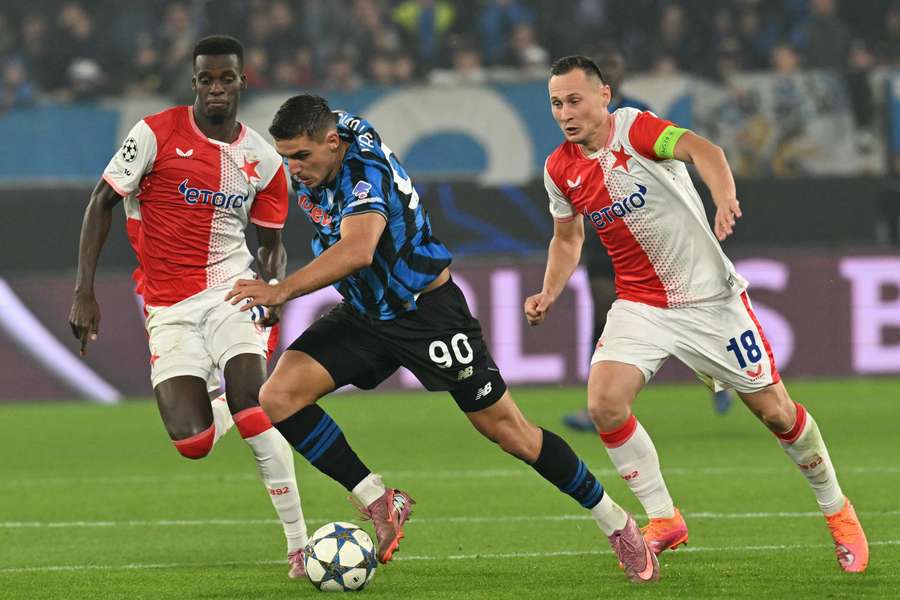 Slavia předvedla sympatický výkon a získala v Lize mistrů druhý bod.