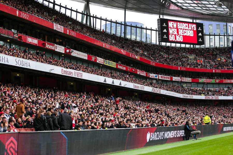 Recorde de público no Emirates, casa do Arsenal