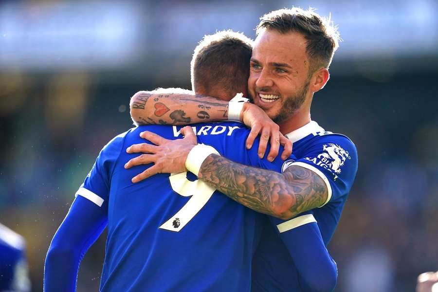 James Maddison en Jamie Vardy nemen het met Leicester op tegen Everton