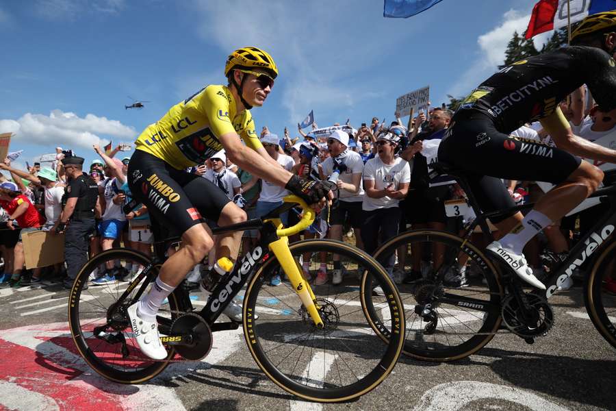 Jonas Vingegaard vai à Vuelta depois de conquistar o Tour