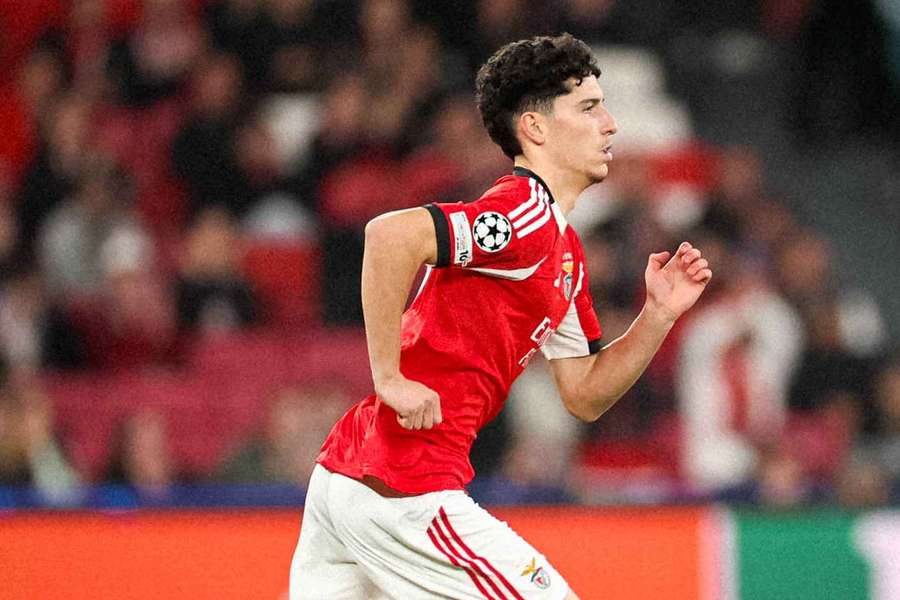 José Neto estreou-se na equipa principal do Benfica José Neto estreou-se na equipa principal do Benfica