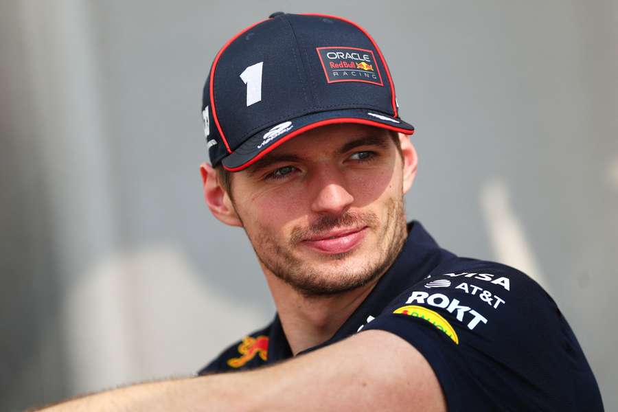 Max Verstappen en Abu Dhabi. Max Verstappen en Abu Dhabi.