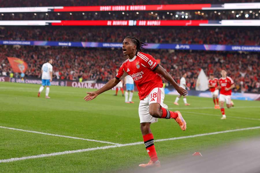 Leandro Barreiro celebrates his goal for Benfica Leandro Barreiro celebrates his goal for Benfica